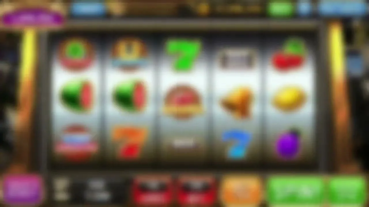 Símbolos de las tragamonedas wild scatter y bonus en los rodillos de un slot
